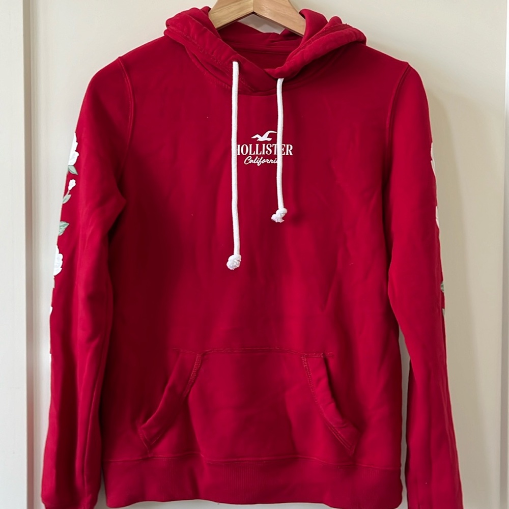 Hollister sweatshirt with hoodie